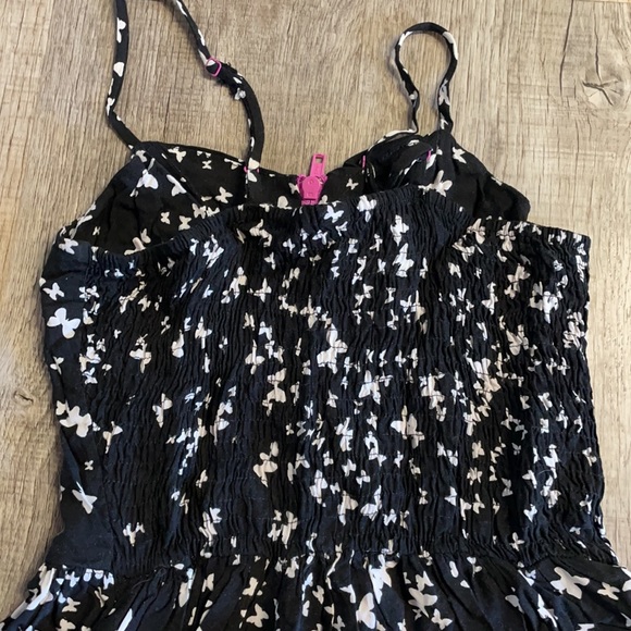 Cute Dress - Picture 3 of 4